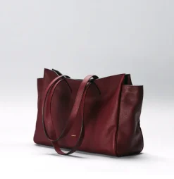 Aesaert handtas fien mahogany red