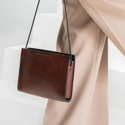 EV – handtas grace chocolade/rubberen riem