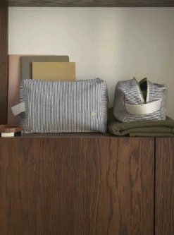 La cerise – toilettas finette caviar groot