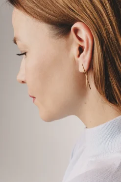 MHL – studs met side stripes zilver verguld