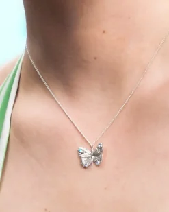 Wouters&Hendrix – ketting met vlinder en aquamarijn kristal