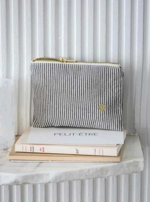La cerise – pochette finette caviar small