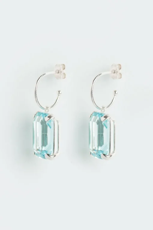 Wouters&Hendrix – oorringen met aquamarijn kristal